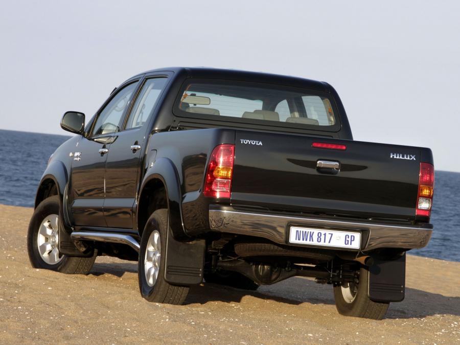  Toyota Hilux Double Cab 2005 года  (фото 12 из 30)